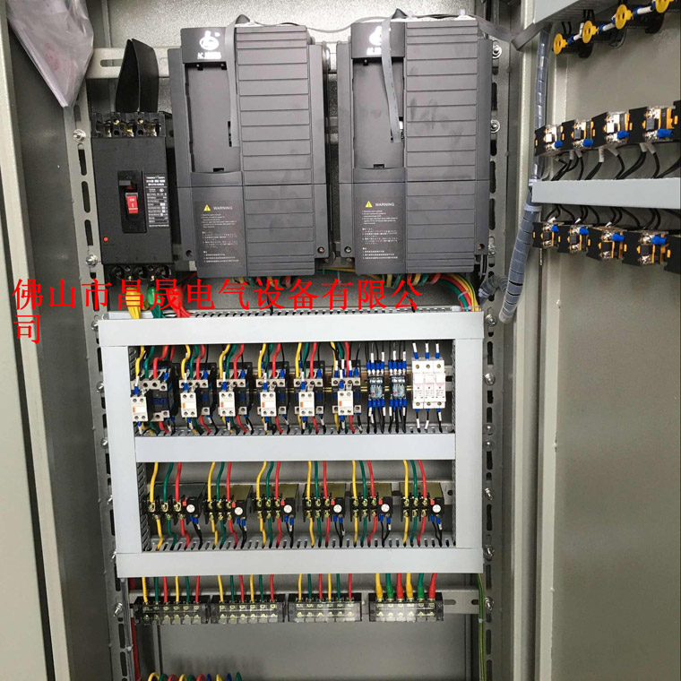 变频器控制箱1